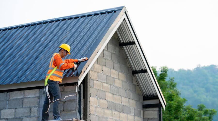Professional residential roofers in Wadena, IA